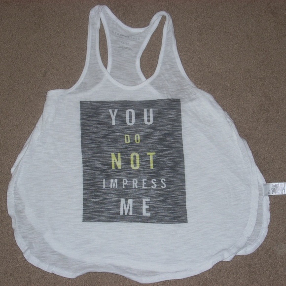 Summer top - Picture 2 of 2